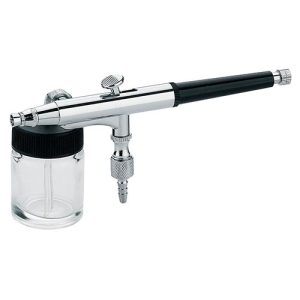 Airbrush cu acțiune dublă