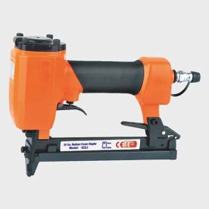 pistol pneumatic cu capse