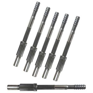 adaptor pentru tija burghiului de rocă